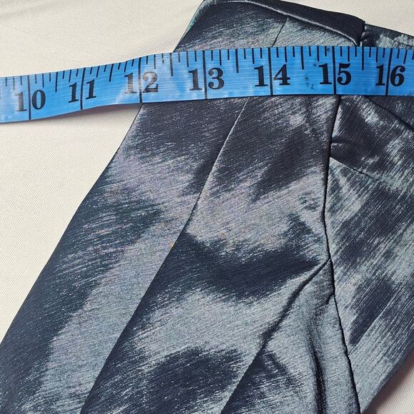 JS Collections Formal V Neck Cap Sleeve Ruched Gown in Silver Blue Size 14 - Picture 12 of 15